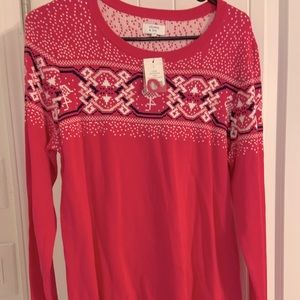 Crown and Ivy sweater